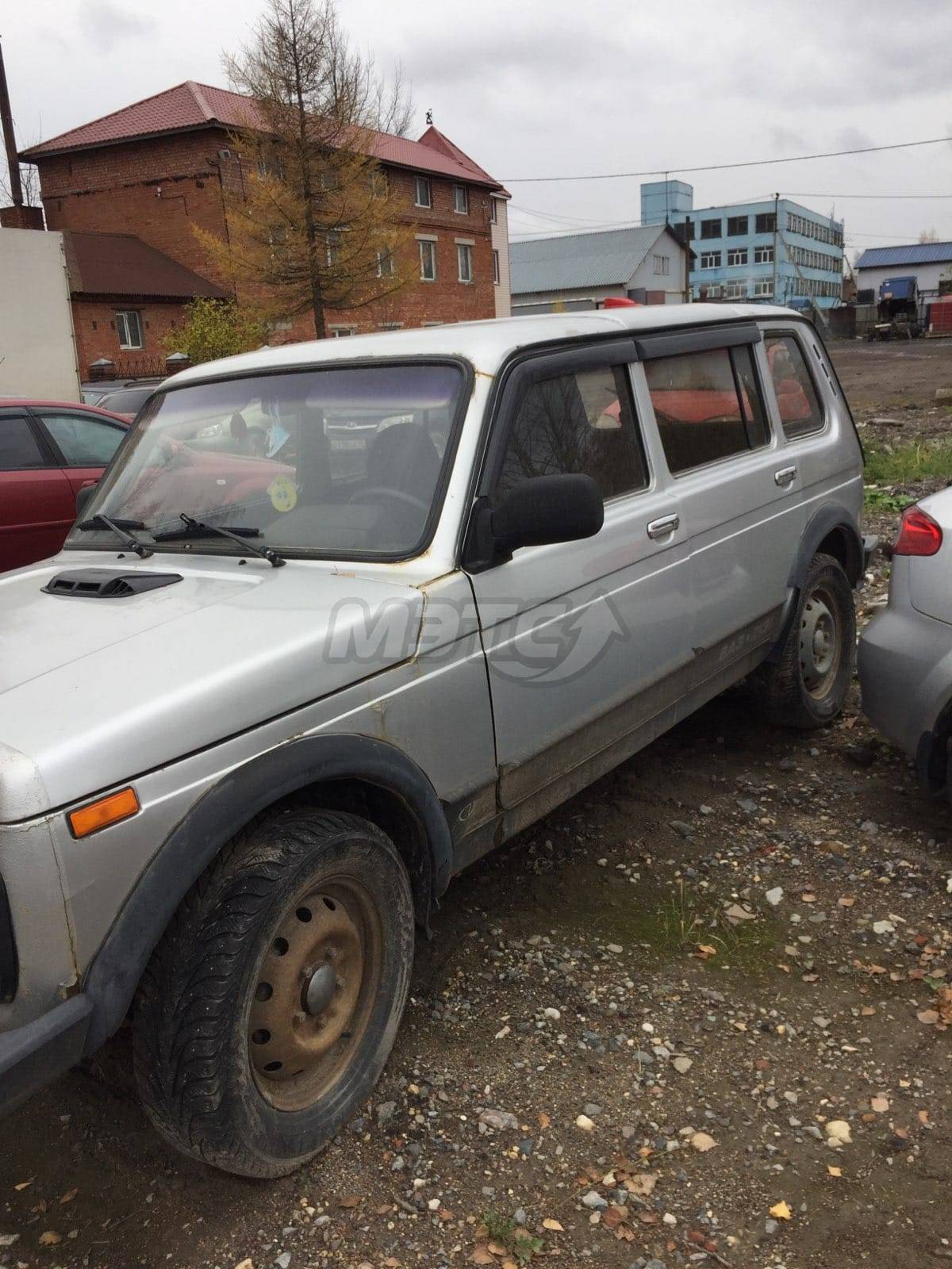 213100 Lada 4x4